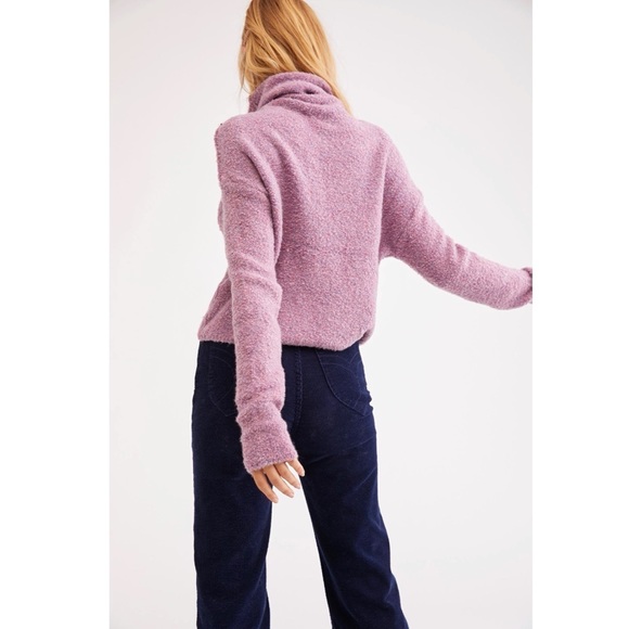 Free People // Stormy Pullover {Neutral Color}🌛 - Picture 3 of 11